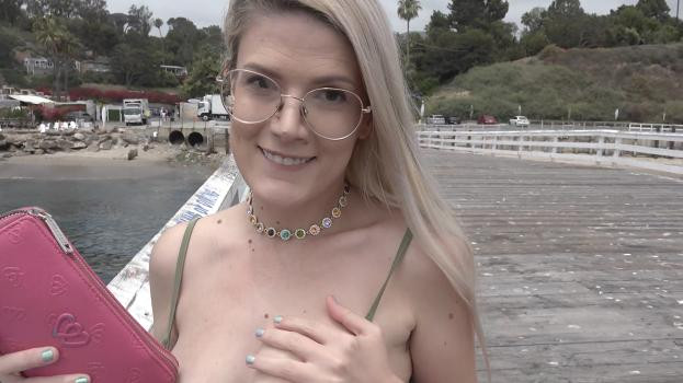 Riley Rose’s Wild Beach Day—Flirty Fun, Painted Toes, and Steamy Truck Rides