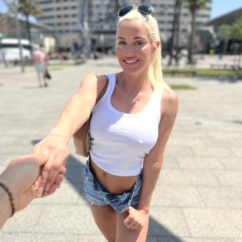 Sizzling Sienna Day Takes Barcelona by Storm – Blonde Bombshell Adventure