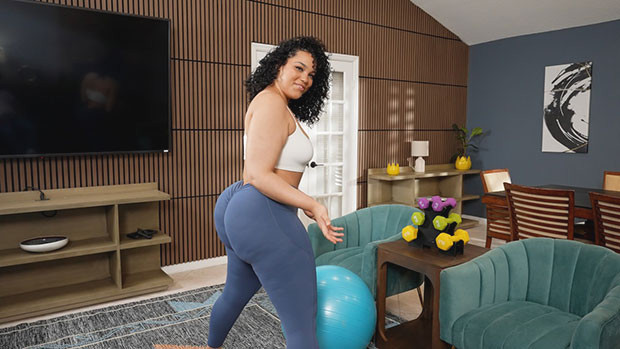 Wild Roomie Temptations – Gem Jewels’ Booty Workout Adventure