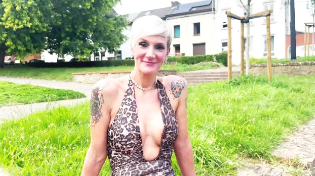 Jen’s Wild Threesome: The Blonde MILF Duchess Turns Up the Heat