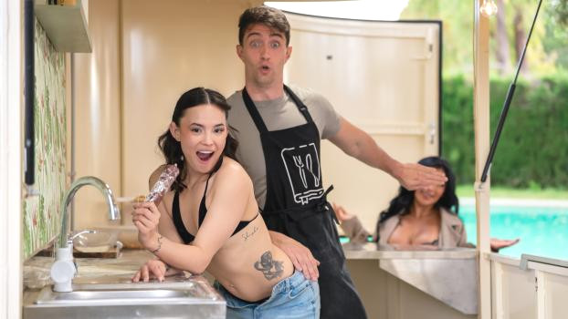 Mariana Martix & Lucy Mendez Heat Up Big Tony’s Pepperoni Truck – Steamy Latina MILF Threesome